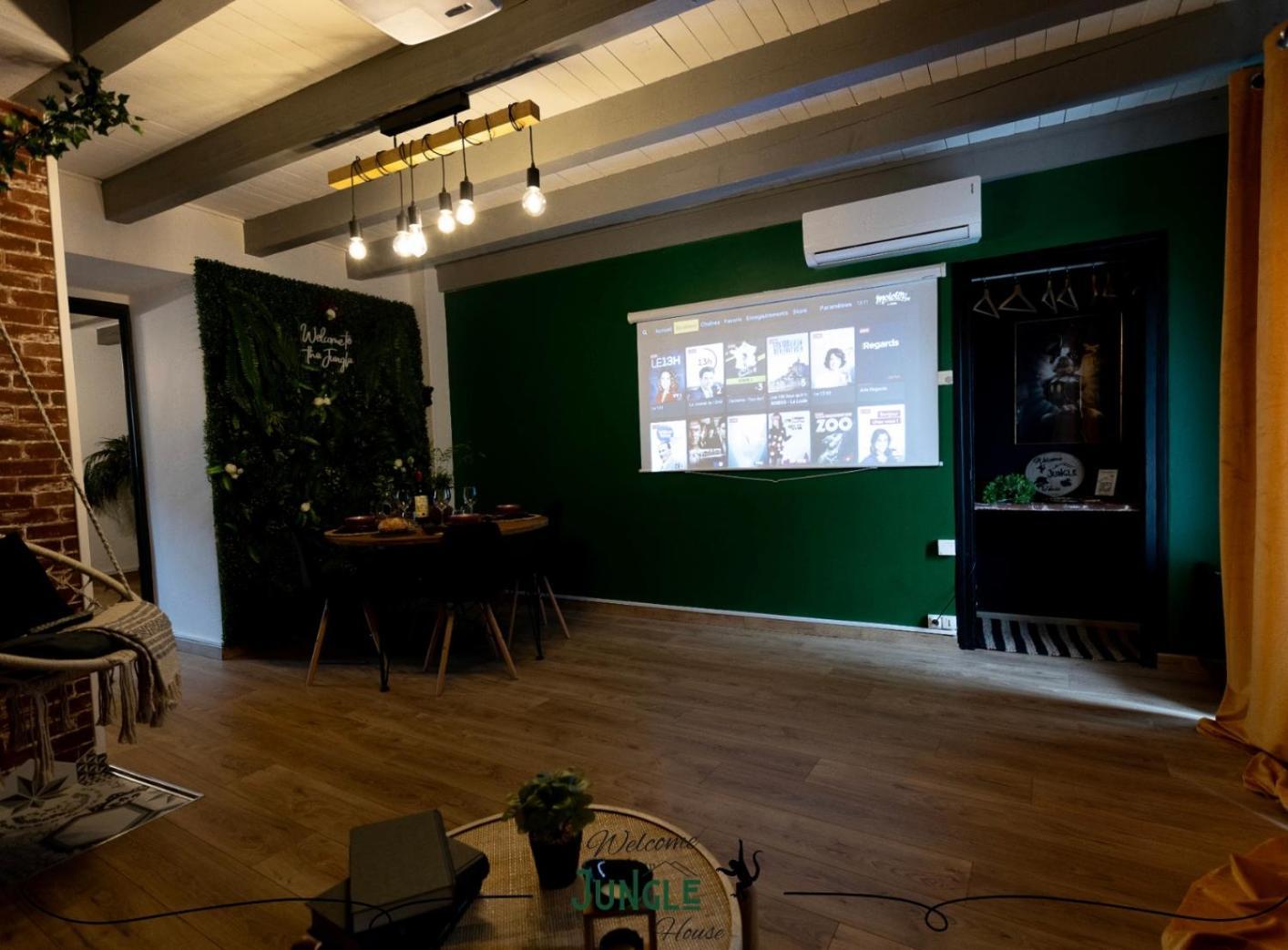 Maison "Jungle House" 90 M2 Billard, Retroprojecteur, Bar A Jeux , Vinyle, Wifi Fibre, Ideal Pro & Famille A Montbrison Exteriér fotografie