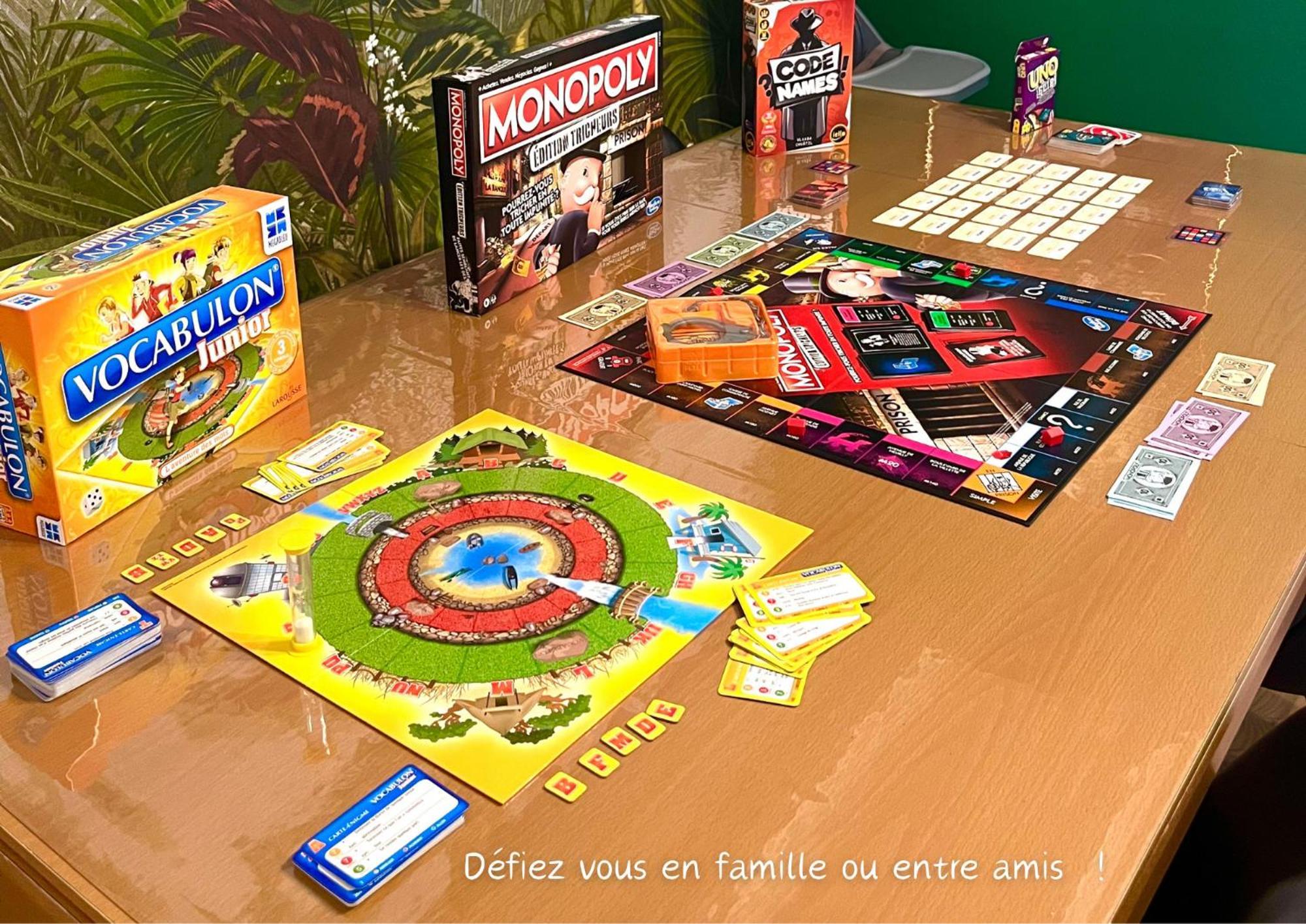 Maison "Jungle House" 90 M2 Billard, Retroprojecteur, Bar A Jeux , Vinyle, Wifi Fibre, Ideal Pro & Famille A Montbrison Exteriér fotografie